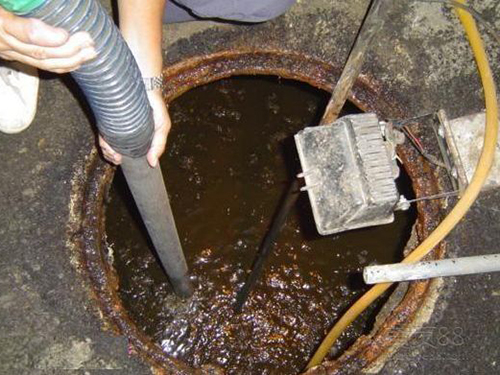 新邱隔油池清理